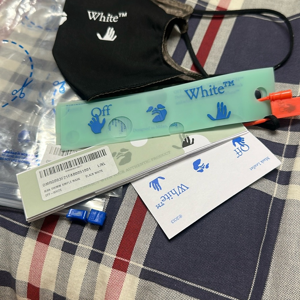 Off-White Black & white Man Swim Simple Face Mask New logo NWT original pack - Picture 8 of 11